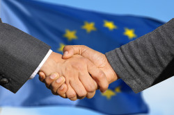 Das deutsch-französische Tandem und die europäische Außen- und Sicherheitspolitik